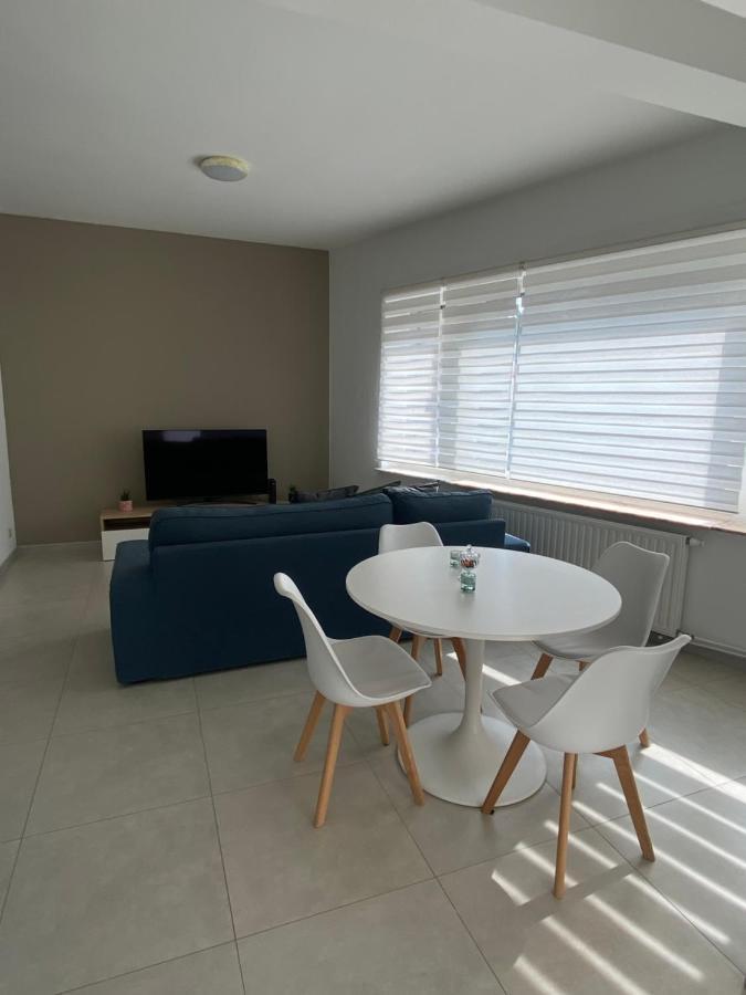 1-E Superbe Appartement Lumineux Charleroi Exteriör bild